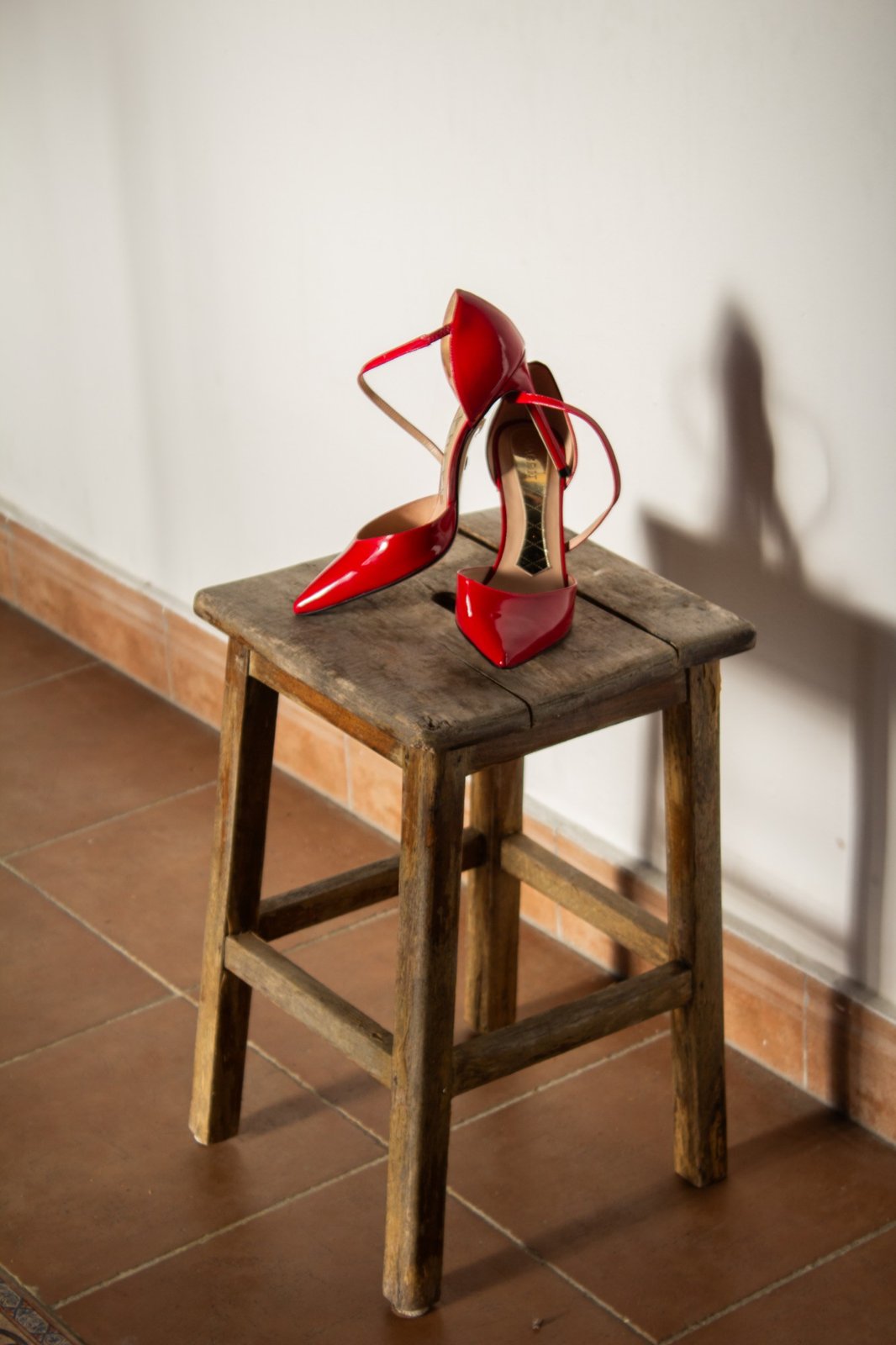 Zapatos taburete, Magrit